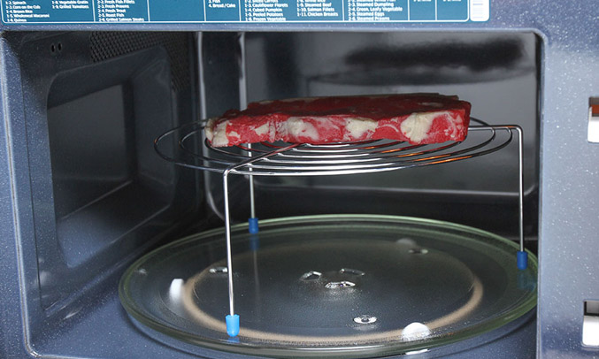 Lò vi sóng Samsung MG28J5255US an toàn