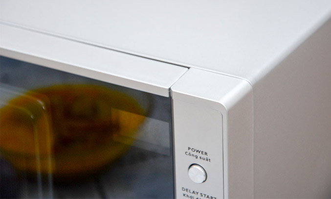 Lò vi sóng Sanyo EM-G3597VS an toàn