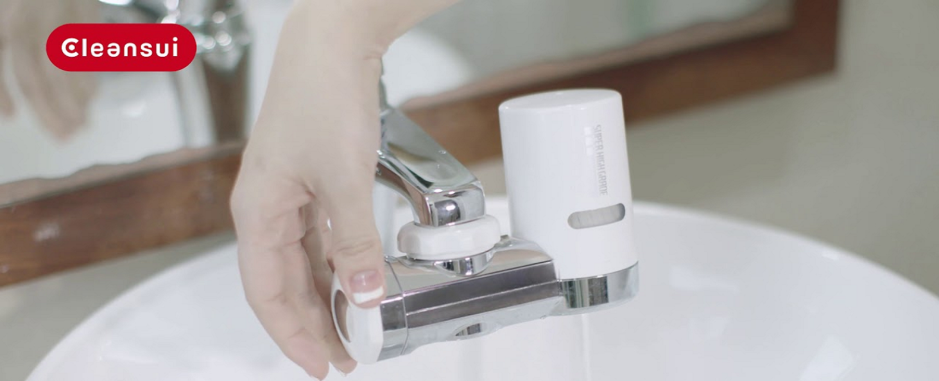 Thiết bị lọc nước tại vòi Cleansui EF201 - Thiết kế sang trọng, nhỏ gọn, dễ dàng lắp đặt với mọi vòi