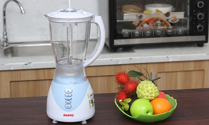 Máy xay sinh tố Aqua AB-KF319 có 3 tốc độ xay và chức năng nhồi