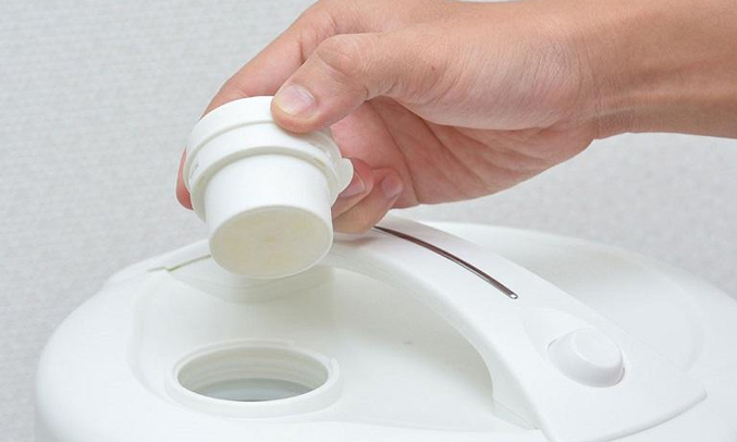 Nồi cơm điện Kangaroo KG-376NT có van thoát hơi dễ mở