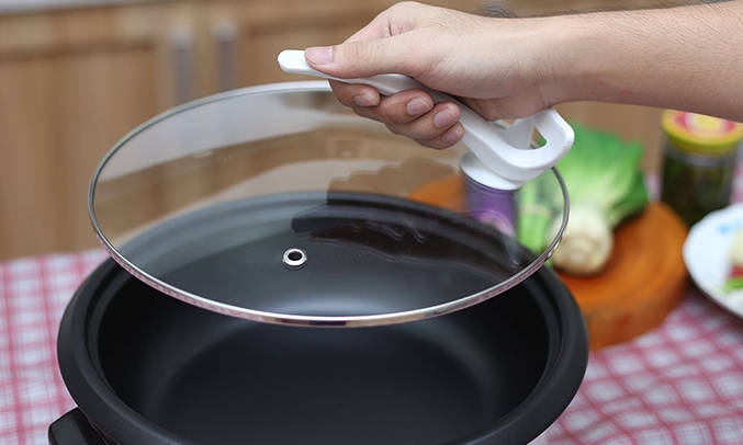 Lẩu điện Sunhouse SHD4521 đa chức năng