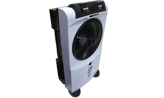 Quạt hơi nước Boss JF96 tiện lợi