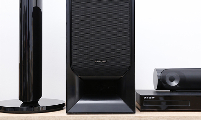 Dàn âm thanh Samsung HT-J5550WK âm thanh vòm
