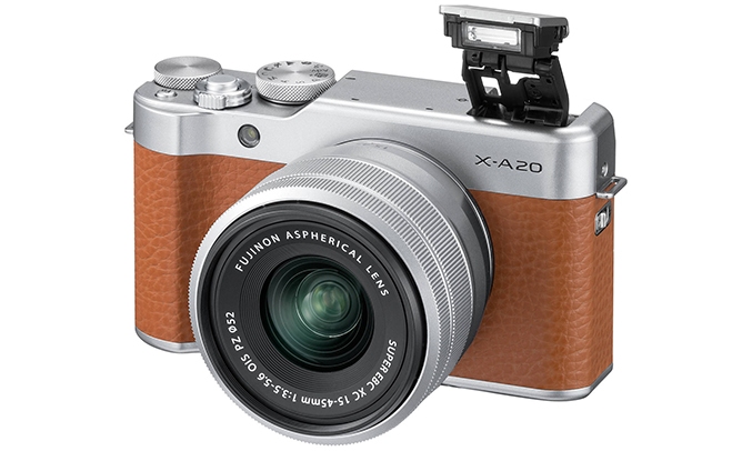 Máy ảnh Fujifilm X-A20/XC15-45 Tích hợp đèn flash