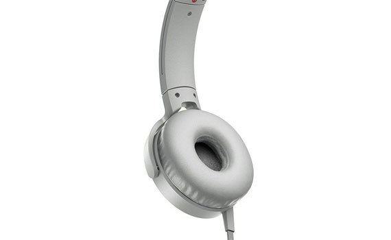 Tai nghe Sony MDRXB550APWCE màu trắng thưởng thức âm nhạc tuyệt vời