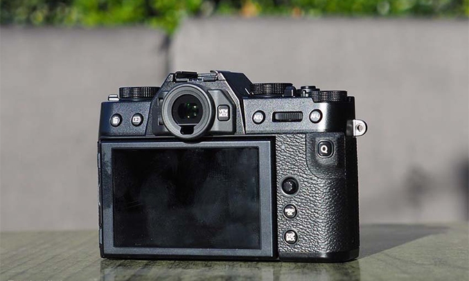 Máy ảnh Fujifilm X-T30 Body Đen quay video UHD