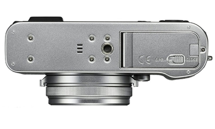 Máy ảnh Fujifilm FX-X100F có cồng kết nối đa dạng