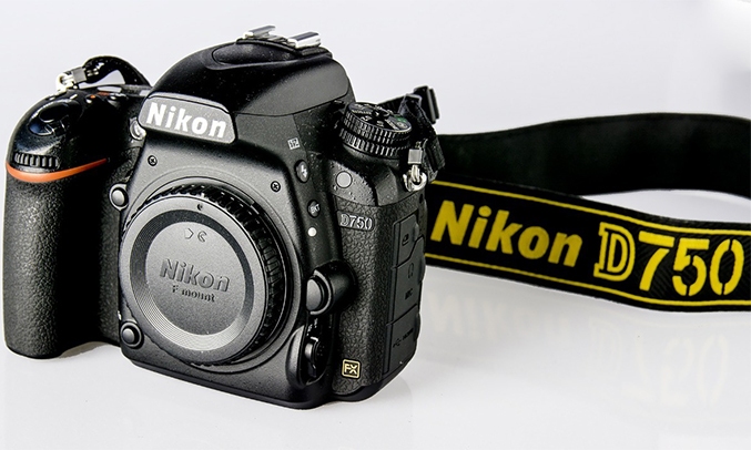 Máy ảnh Nikon D750 lấy nét tự động