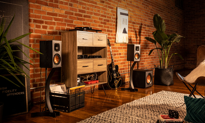 Loa Klipsch Sub-100 Đen - Chế độ chờ bằng 1/2 Watt