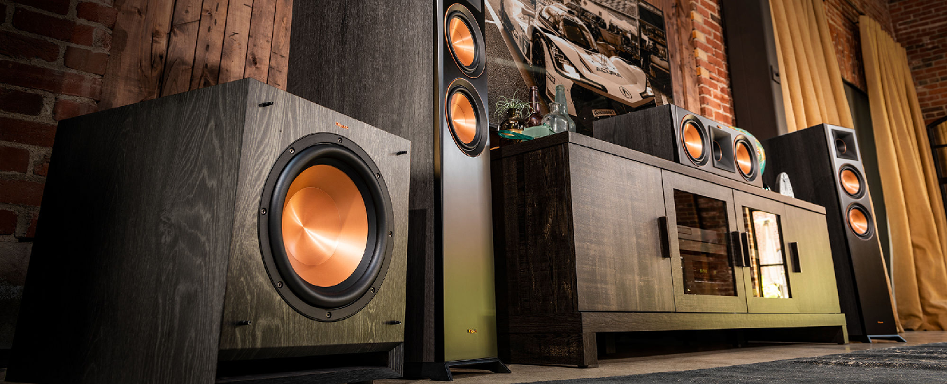 Loa Klipsch Sub-100 Đen - Sang trọng, nhỏ gọn, phù hợp với nhiều phong cách nội thất 