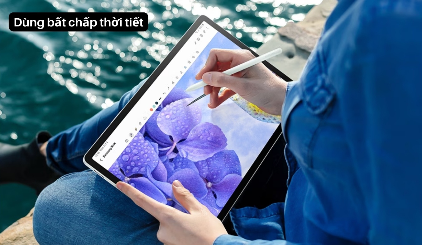 Máy tính bảng Samsung Galaxy Tab S9 FE dùng bất chấp thời tiết