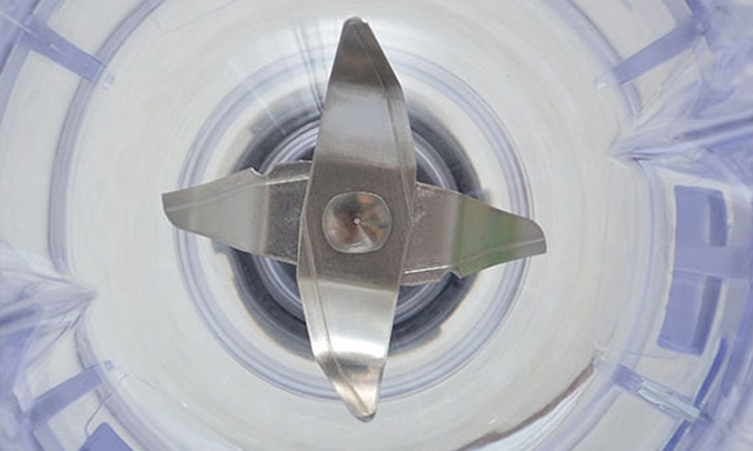 Máy xay sinh tố Panasonic MX-GM1011GRA có lưỡi dao sắc bén