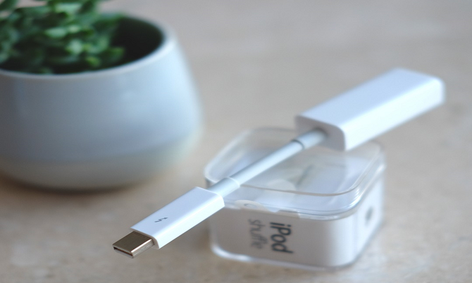 Cáp Chuyển Đổi Apple Thunderbolt To Gigabit Ethernet MD463ZP/A - 