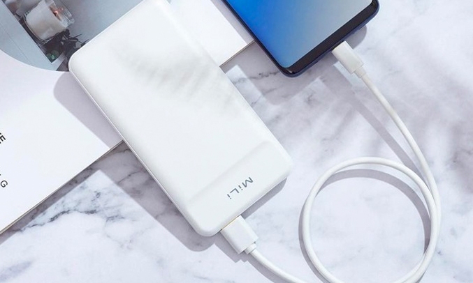 Pin sạc dự phòng Mili Power Shine II HB-M90BK - 