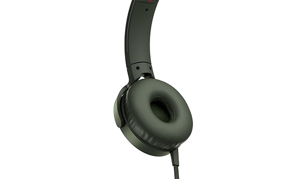 Tai nghe Sony MDRXB550APGCE xanh rêu đệm tai vừa vặn, êm ái