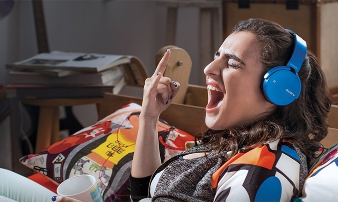 Tai nghe Sony MDRXB650BT xanh dương màng loa cực nhạy