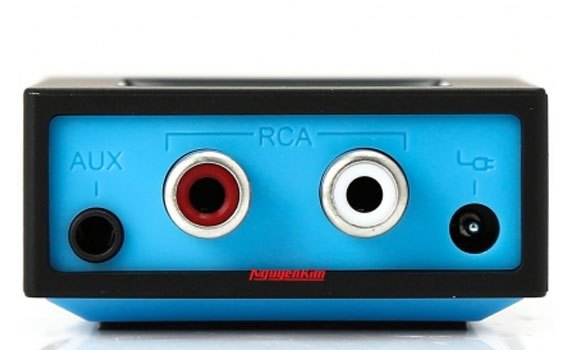 Thiết bị kết nối Logitech Bluetooth Audio Adapter (980-000915) nhiều cổng kết nối