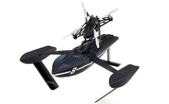 Máy bay điều khiển Parrot Hydrofoil Drone Orak sở hữu thiết kế nhỏ gọn, tiện lợi