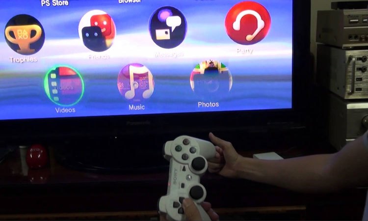 Máy chơi game ps vita TV-VTE-1006 AA01 truy xuất hình ảnh chất lượng