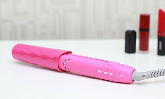 Máy tạo kiểu tóc Panasonic EH-HV10 bắt mắt