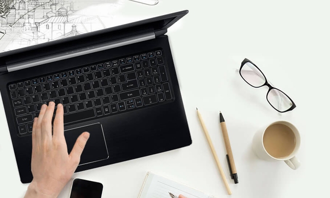 Laptop Acer Aspire 7 A715-72G-50NA (NH.GXBSV.001) gõ phím thoải mái