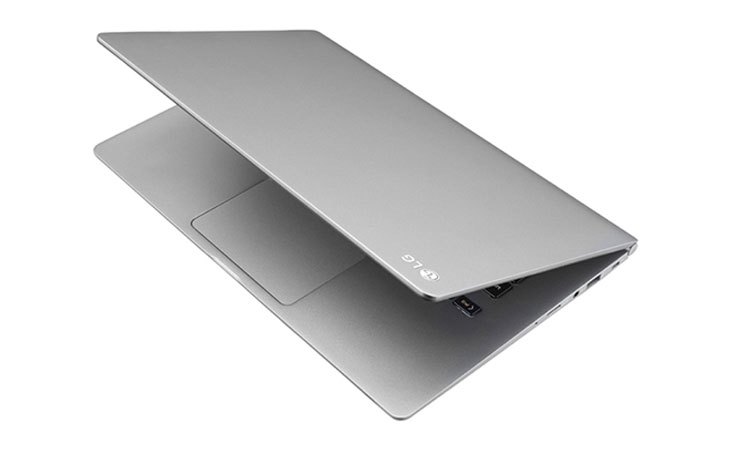 Laptop Asus X441UA dung lượng lưu trữ thoải mái