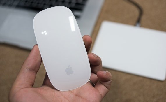 Chuột m&aacute;y t&iacute;nh loại n&agrave;o tốt? Chuột Apple Magic Mouse 2