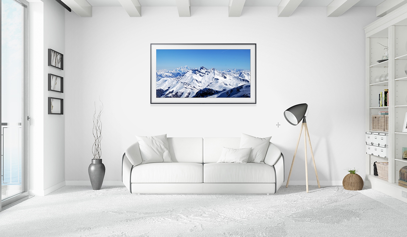 Tivi OLED LG 77 inch W7T mỏng như "giấy"