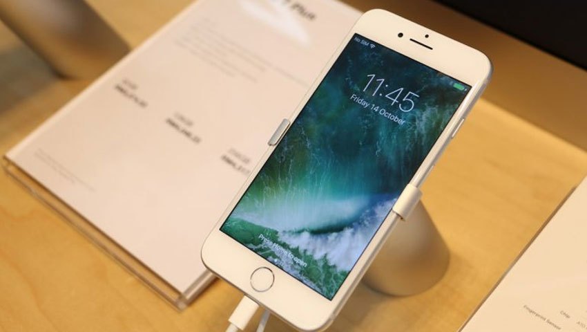 Màn hình Retina HD 5.5 inches có độ sắc nét cao