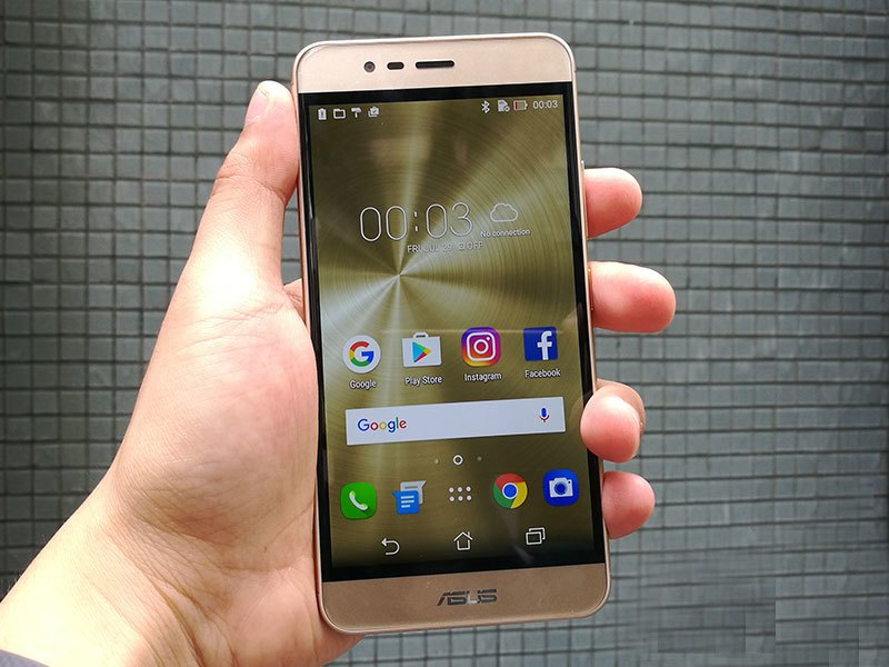 Thiết kế điện thoại ASUS ZenFone 3 Max ZC520TL sang trọng, đẳng cấp