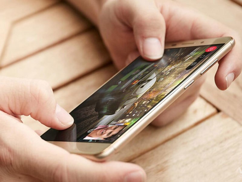 Điện thoại ASUS ZenFone 3 Max ZC520TL hoạt động trơn tru, mượt mà