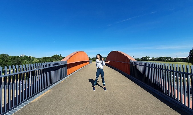 Điện thoại Samsung Galaxy Note 10 Bạc