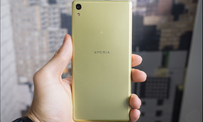 Điện thoại Sony Xperia XA Ultra F3216VN hoạt động mạnh mẽ