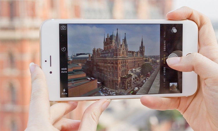 Camera iPhone 6s Plus 32 GB Rose Gold cải thiện hoàn hảo, chụp ảnh đẹp tự nhiên sắc nét