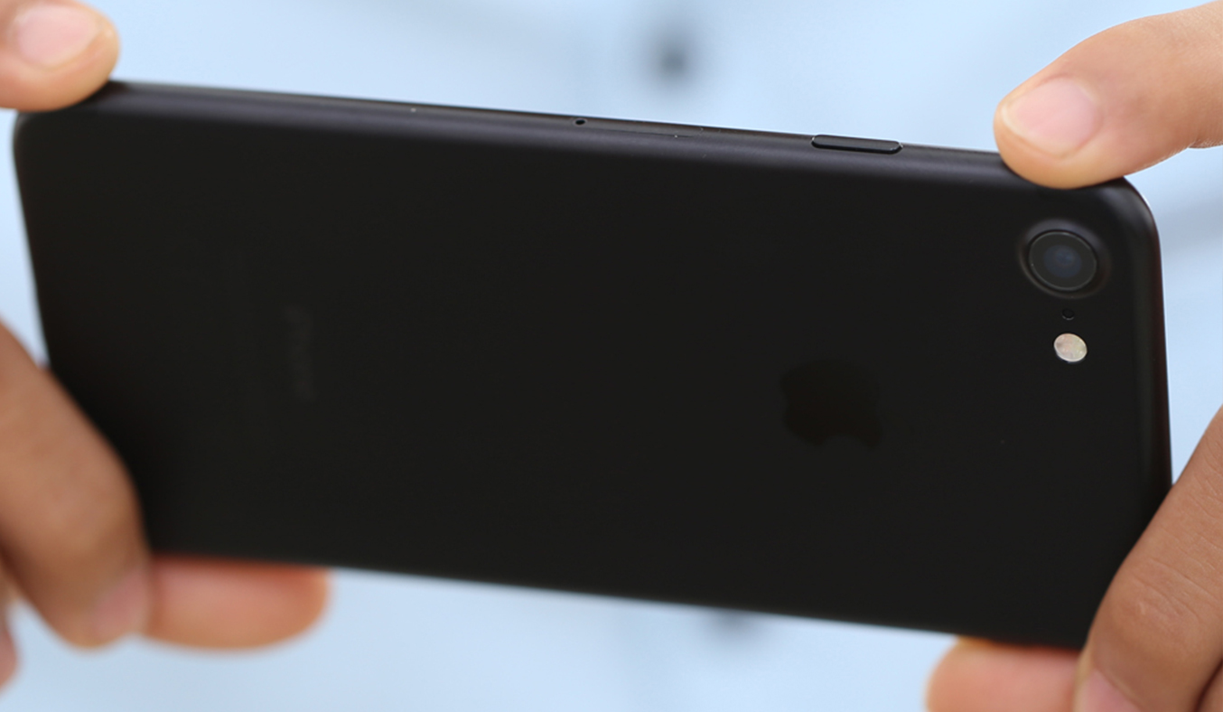 iPhone 7 cảm biến vân tay