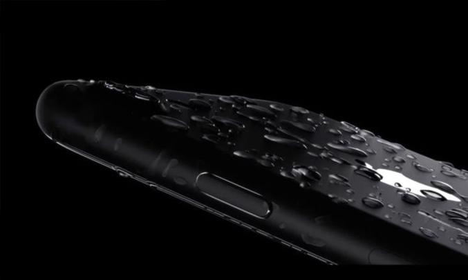 iPhone 7 chống bụi, chống nước hiệu quả