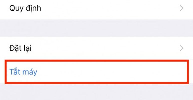 Phần "Cài đặt" của iPhone có mục "Tắt máy"