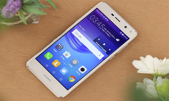 Điện thoại Huawei Y5 2017 màn hình dễ thao tác