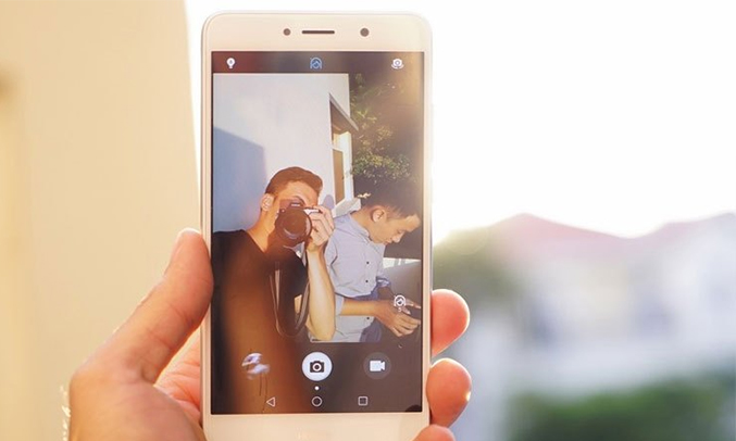 Điện thoại Huawei Y7 Prime chụp ảnh chất lượng cao