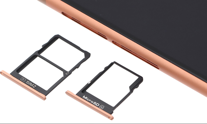 Điện thoại Nokia 5 màu bạc có bộ nhớ trong 16GB