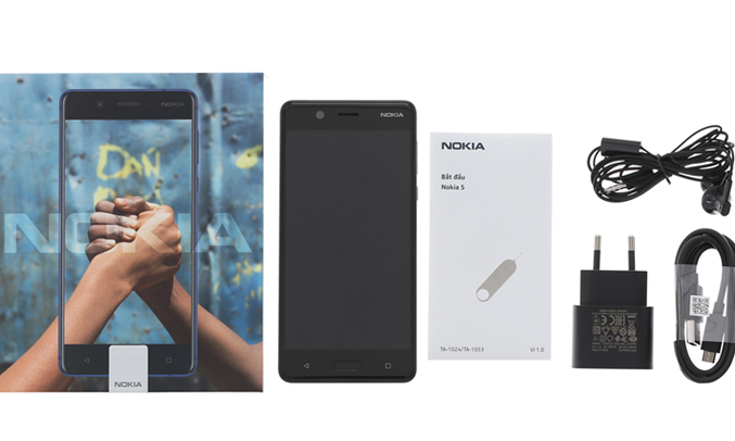 Điện thoại Nokia 5 màu đen có bộ nhớ trong 16GB