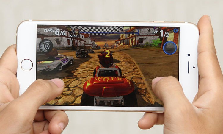 Cấu hình máy mạnh mẽ