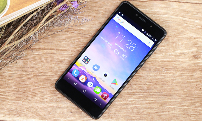 Mobiistar Lai Zumbo S 2017 đen vi xử lý mạnh mẽ