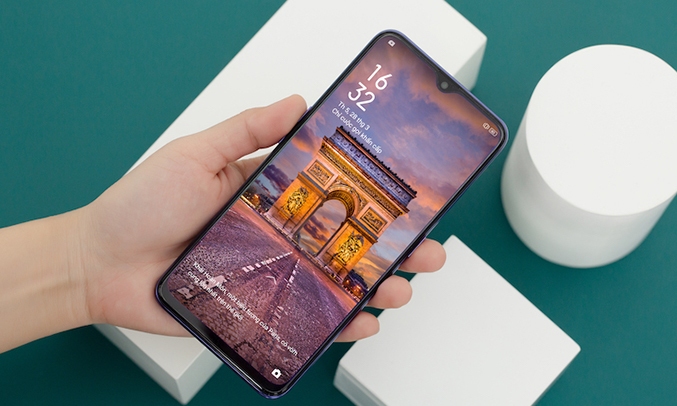 Oppo F11 Trắng hình ảnh sắc nét