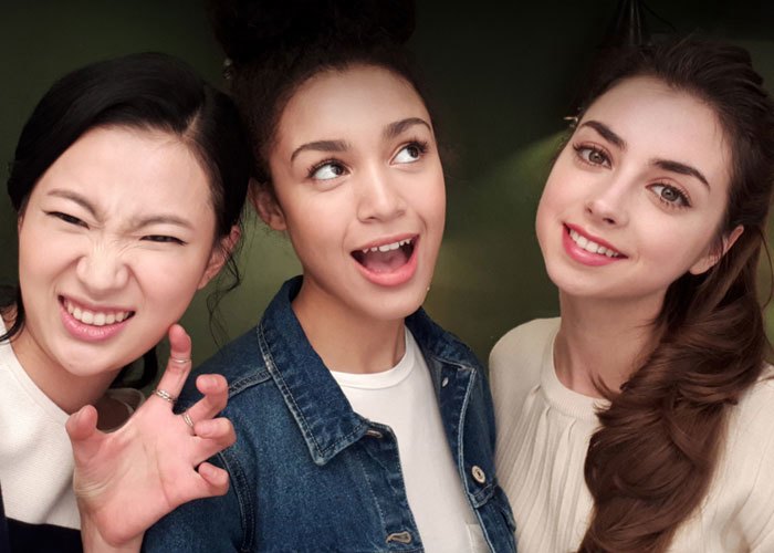 Điện thoại Samsung Galaxy A7 2017 màu hồng trang bị camera cao cấp