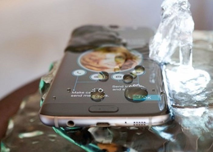 Điện thoại Samsung Galaxy A7 2017 có khả năng chống nước