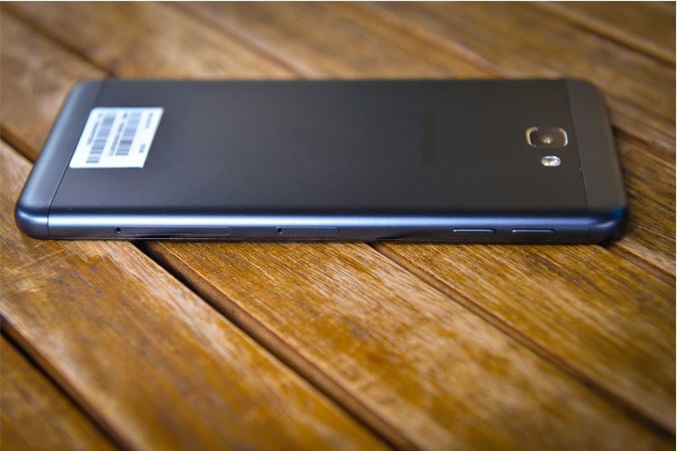 Kho giải trí trên Samsung Galaxy J7 Prime