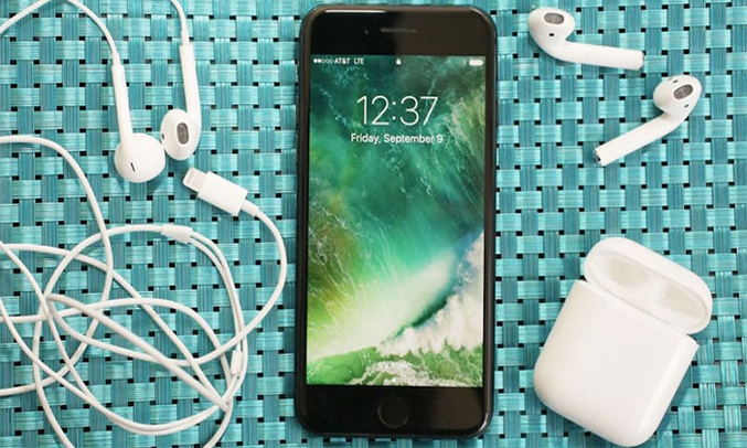  iPhone 7 32GB Black chạm nhẹ mở khoá