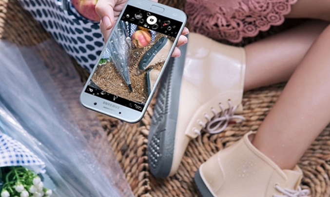 Samsung Galaxy A5 2017 xanh chụp ảnh cực ấn tượng